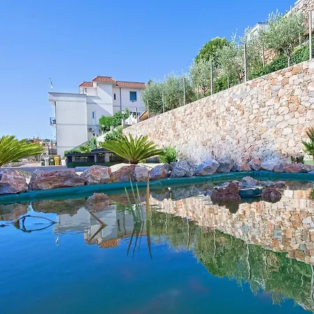 Daria Hotel 3*